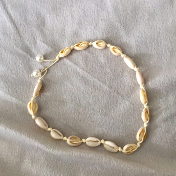 Pukka shell necklace